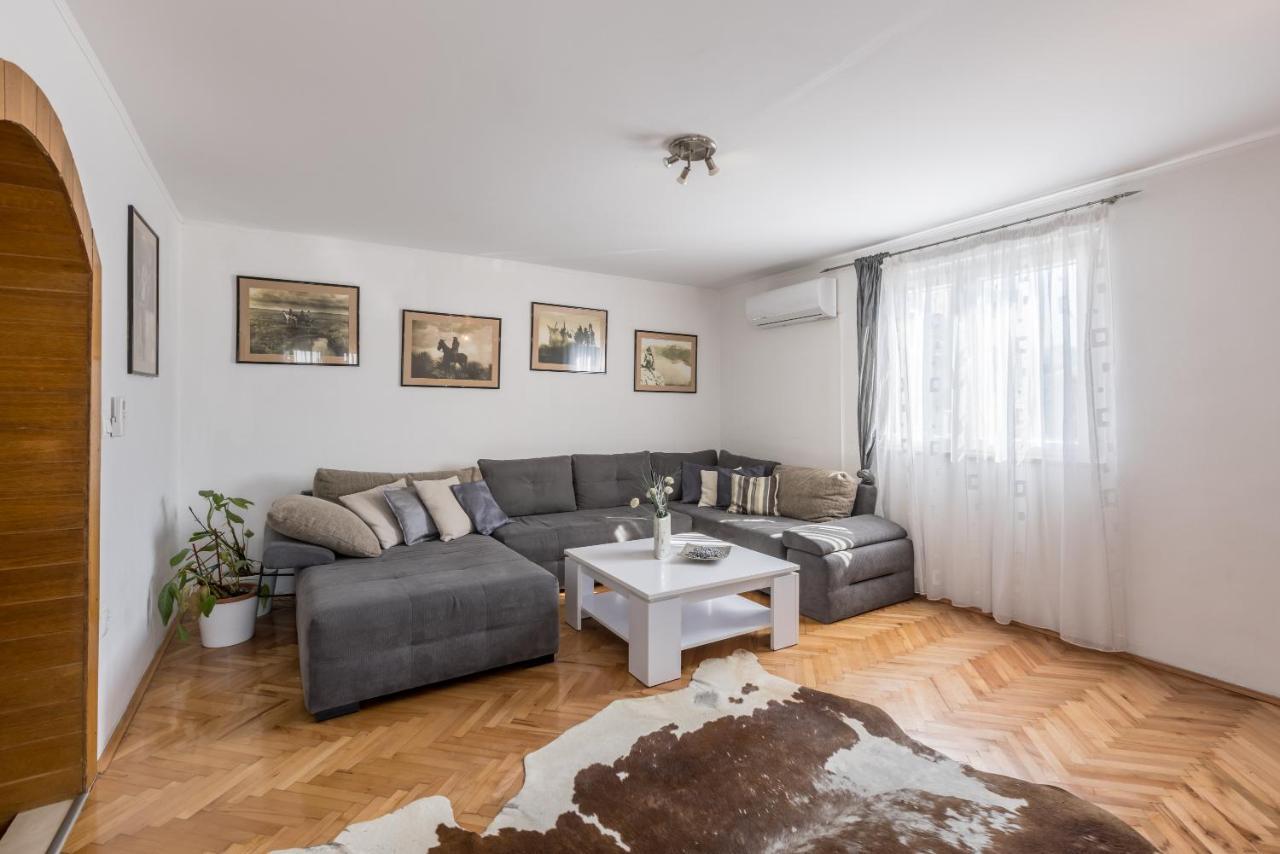 Boban Sunny Apartment Σολίν Εξωτερικό φωτογραφία